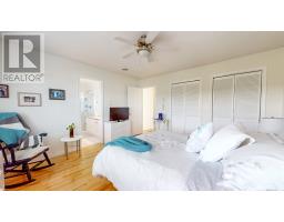 73 Hillview Drive East Drive thumbnail 19