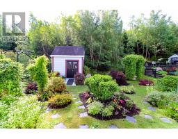73 Hillview Drive East Drive thumbnail 31