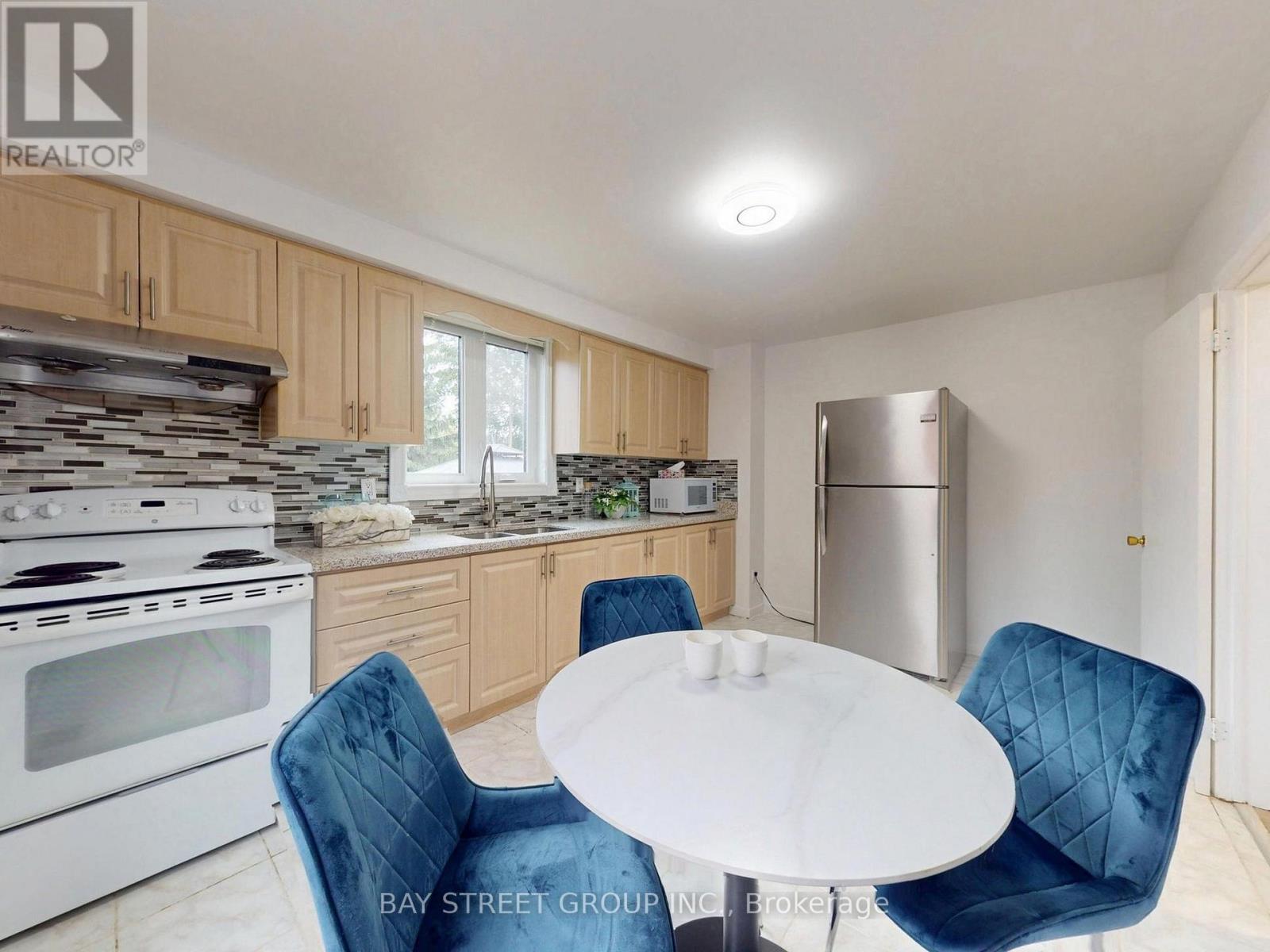 6 MOIRA AVENUE - 15