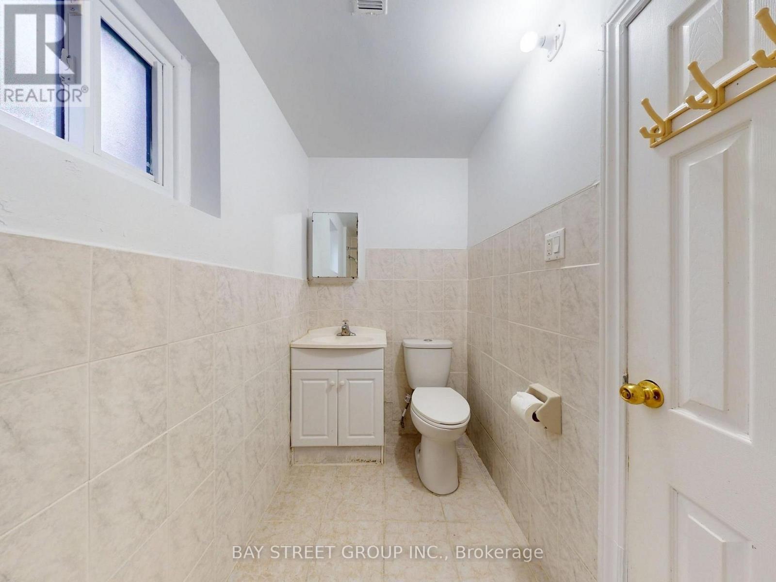 6 MOIRA AVENUE - Image 33