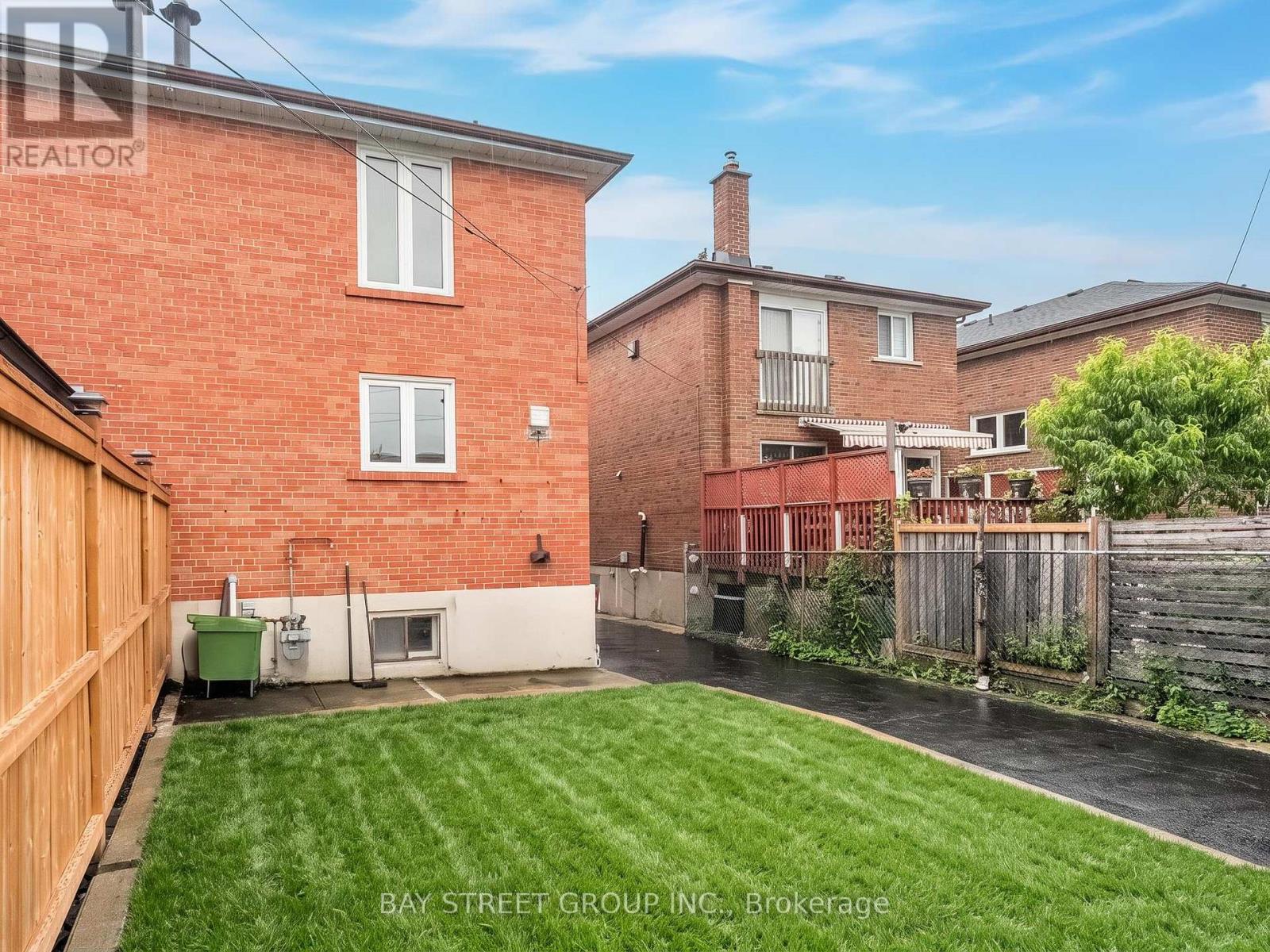 6 MOIRA AVENUE - Image 36
