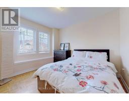 41 Thistle Avenue, Richmond Hill, ON L4E0B8 Photo 10