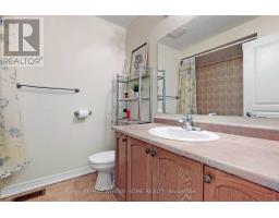 41 Thistle Avenue, Richmond Hill, ON L4E0B8 Photo 12
