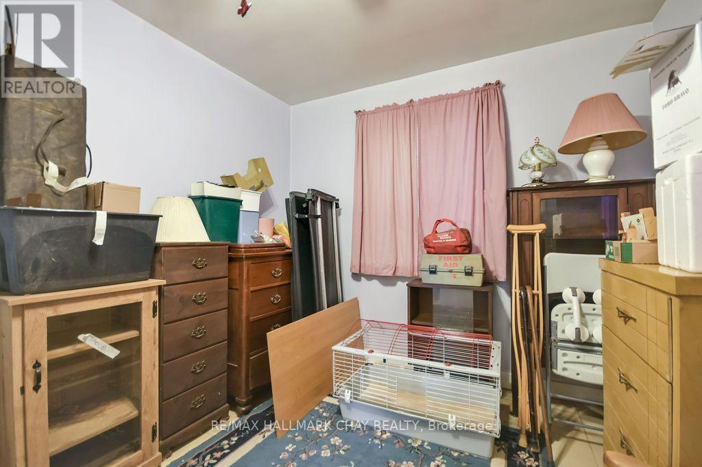 168 ANNE STREET S - 14