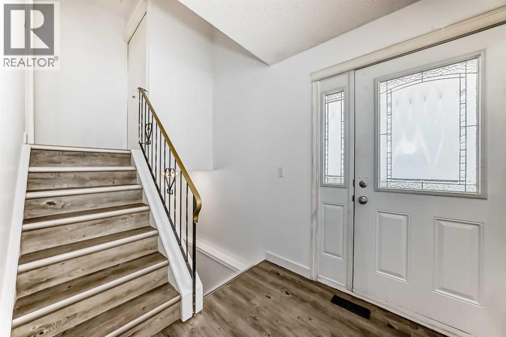 323 Falwood Way NE - 2