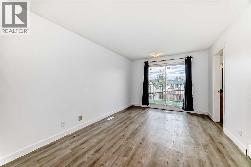 323 Falwood Way NE - 14