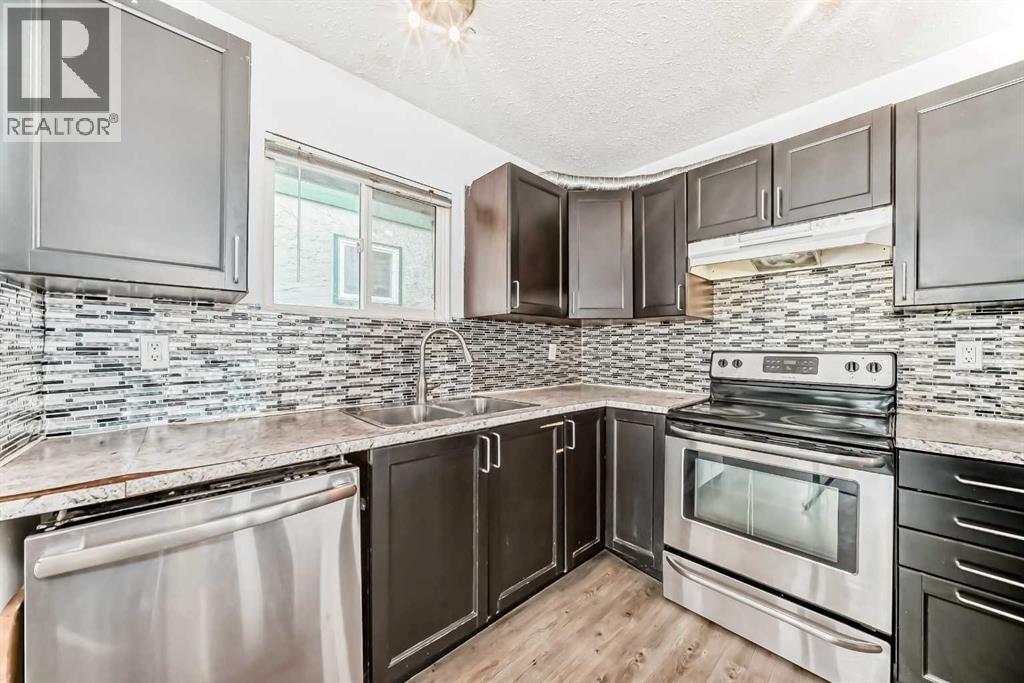 323 Falwood Way NE - 10