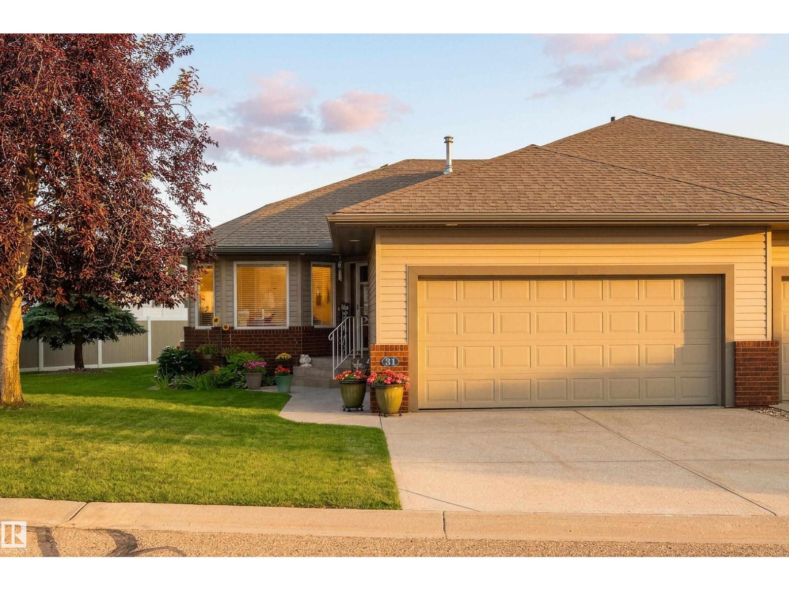#31 18 Charlton WY, Charlton Heights, Sherwood Park photo 1