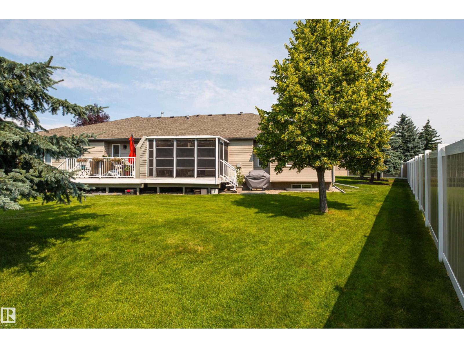#31 18 Charlton WY, Charlton Heights, Sherwood Park photo 4