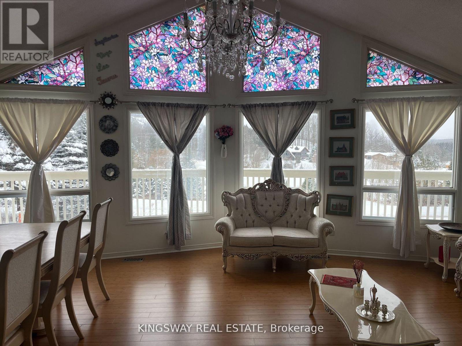 30 MOUNTAINVIEW ROAD - 2