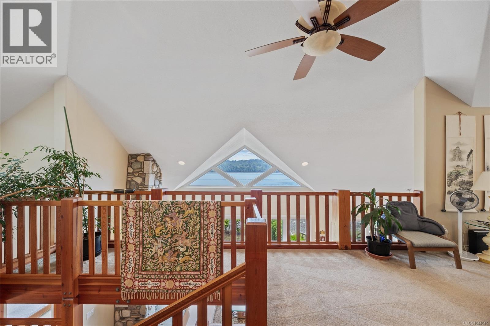 7602 Ships Point Rd - 24