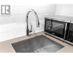 1033 - 26 Gibbs Road, Toronto, ON M9B0E3 Photo 13