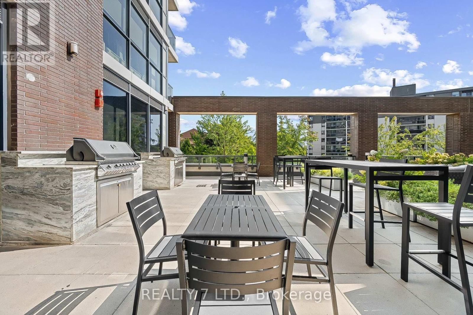 Thumbnail 36