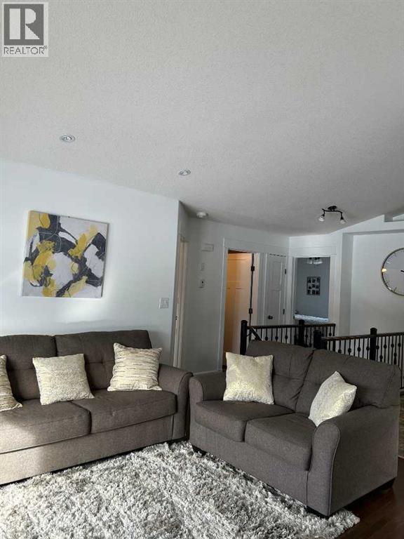 1319 54 Avenue Close - Image 6