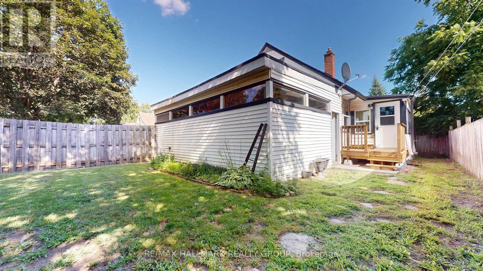 36 HASTINGS DRIVE - Image 35