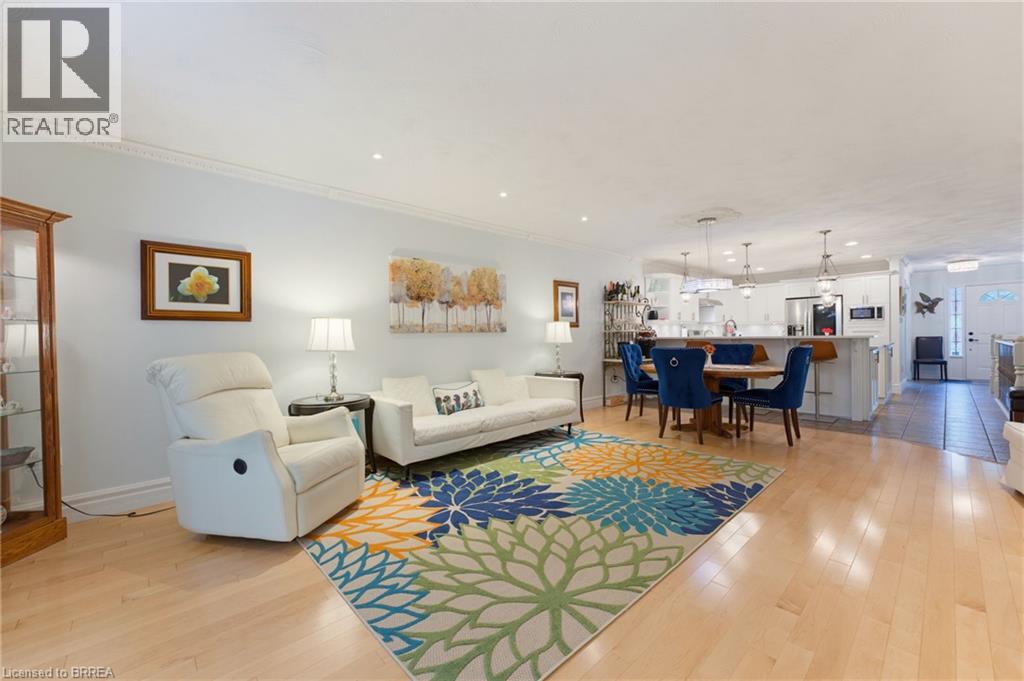 2-bedroom home for sale at 53 BEVERLY Street E Unit# 27, St. George ON · photo 13 of 36