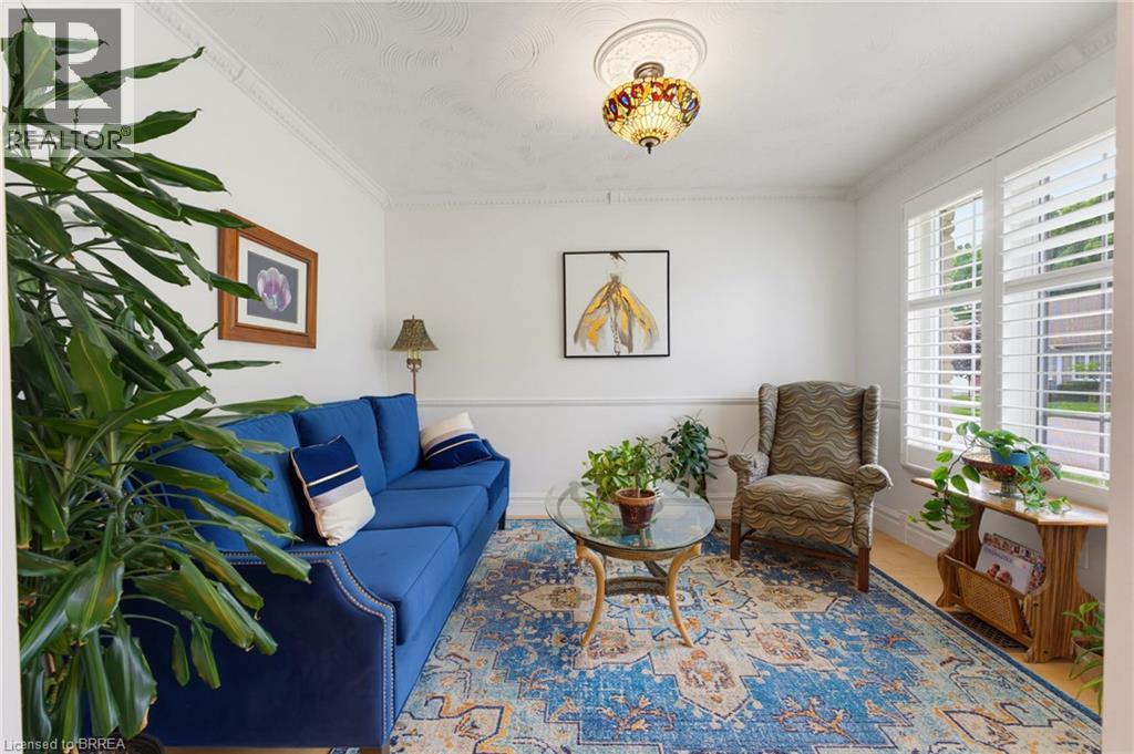 2-bedroom home for sale at 53 BEVERLY Street E Unit# 27, St. George ON · photo 7 of 36