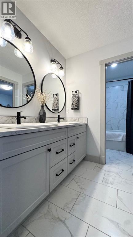 8606 72 Avenue - Image 26