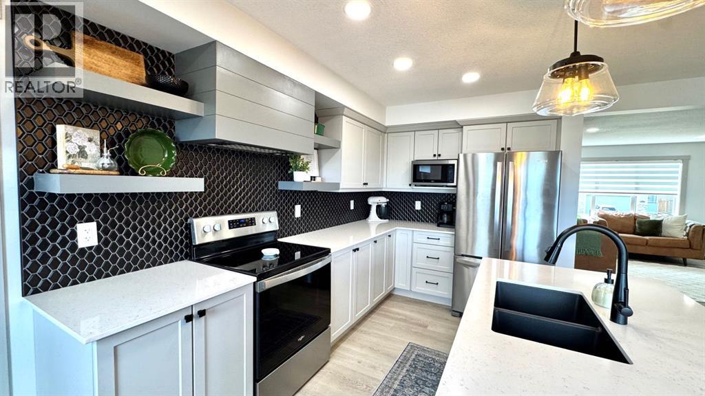 8606 72 Avenue - Image 10