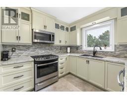 9 Amber Place thumbnail 11