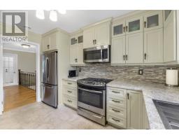 9 Amber Place thumbnail 13