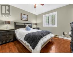 9 Amber Place thumbnail 19
