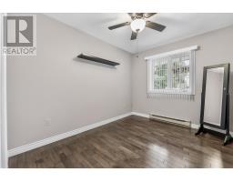 9 Amber Place thumbnail 24