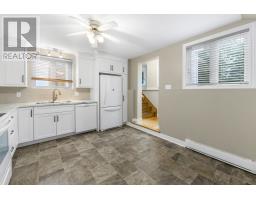 9 Amber Place thumbnail 42