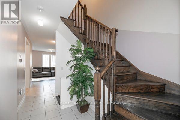31 DAVENFIELD CIRCLE - 3