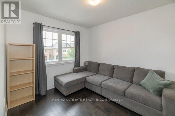 31 DAVENFIELD CIRCLE - 18