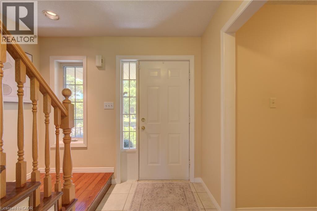 323 HIDDEN CREEK Drive — photo 3
