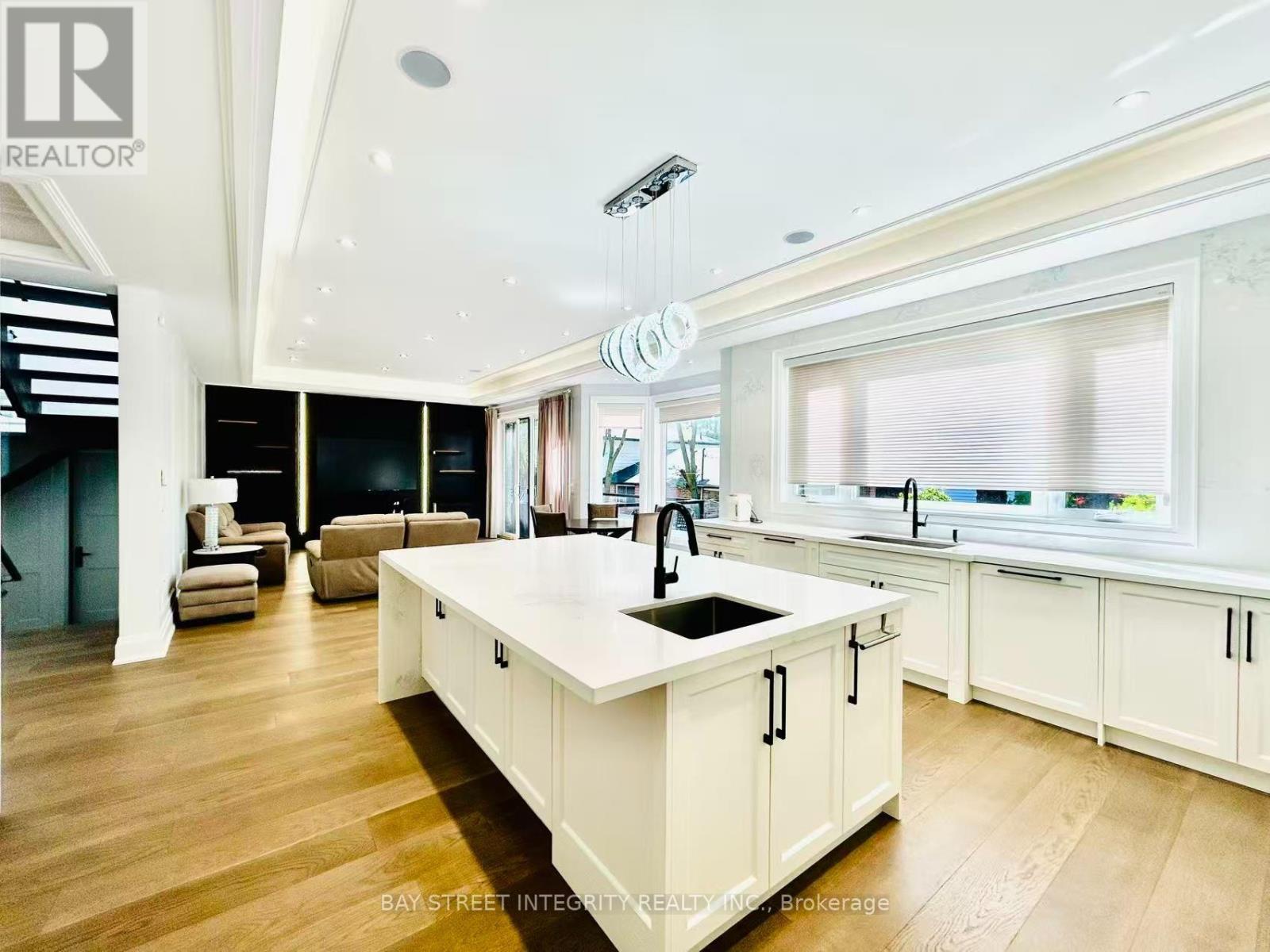 158 ELMWOOD AVENUE - 8