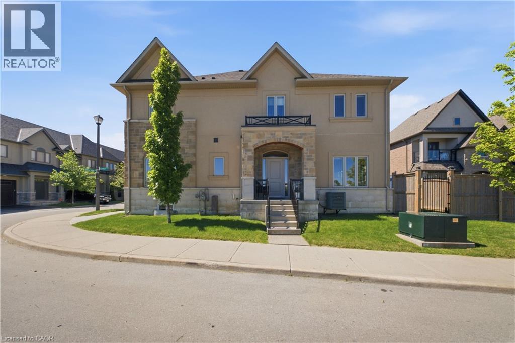 104 SONOMA VALLEY Crescent - 2