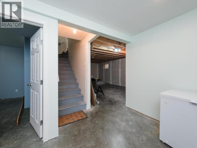 32-19 WANN ROAD - 18
