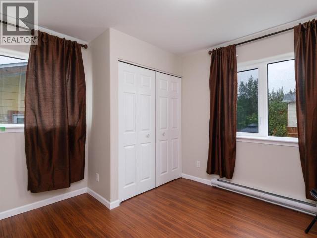 32-19 WANN ROAD - 11