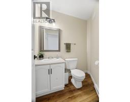 74 Seaborn Street thumbnail 11