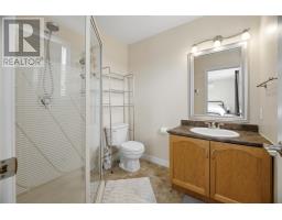 74 Seaborn Street thumbnail 15