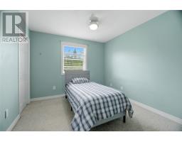 74 Seaborn Street thumbnail 16