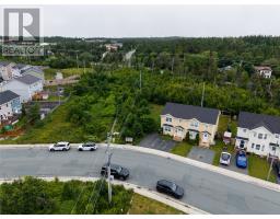 74 Seaborn Street thumbnail 31