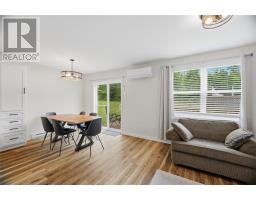 74 Seaborn Street thumbnail 8