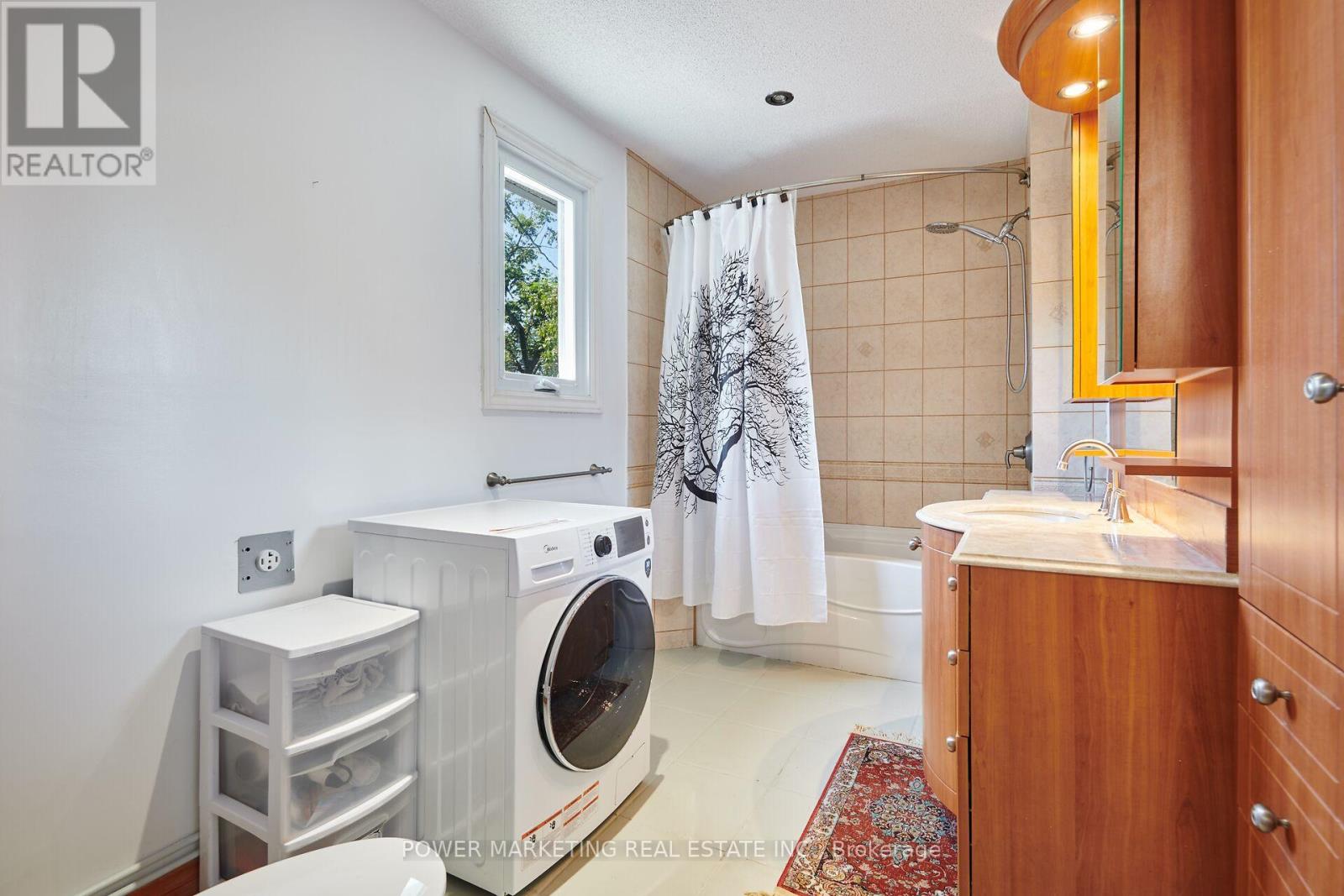 35 TAUVETTE STREET - Image 17