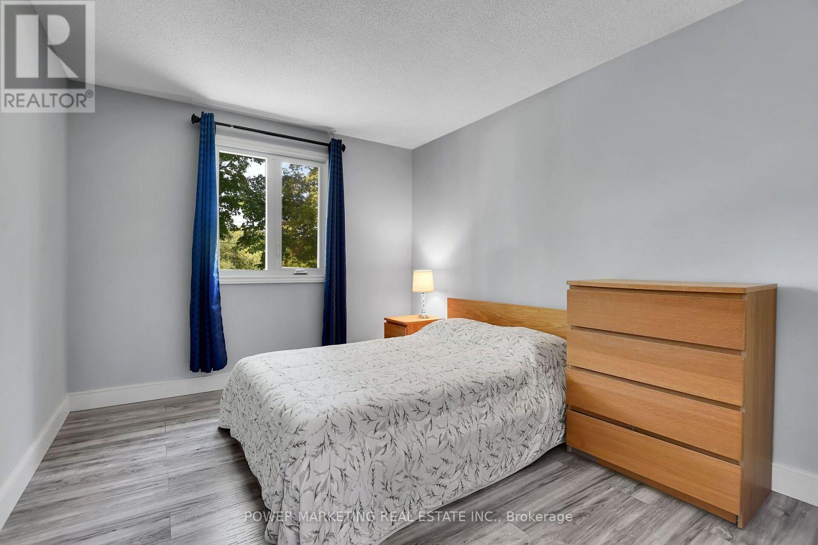 35 TAUVETTE STREET - 18