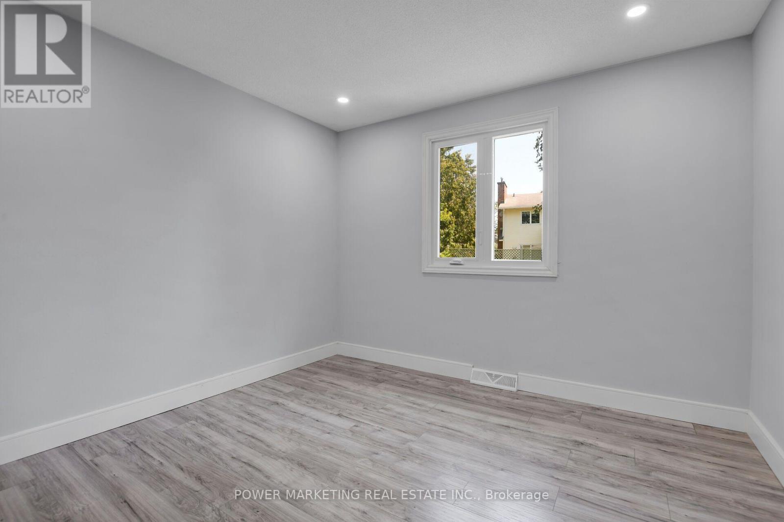35 TAUVETTE STREET - Image 24