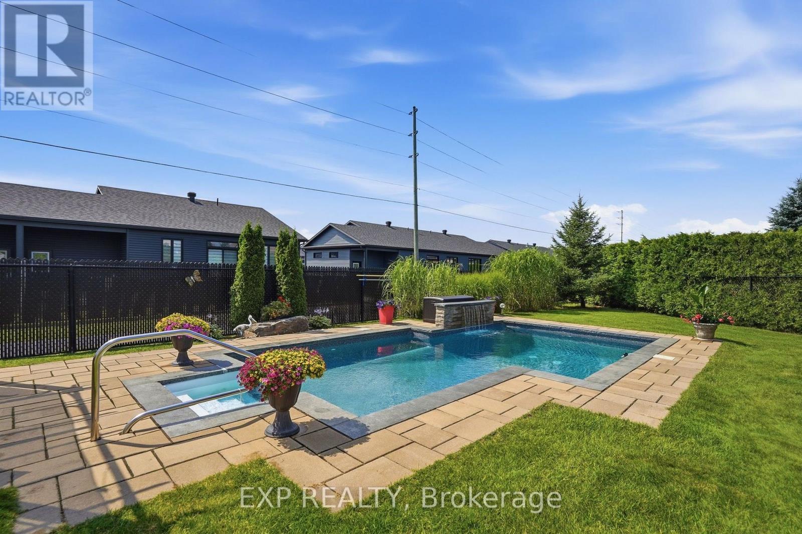 353 MERCURY STREET - Image 36