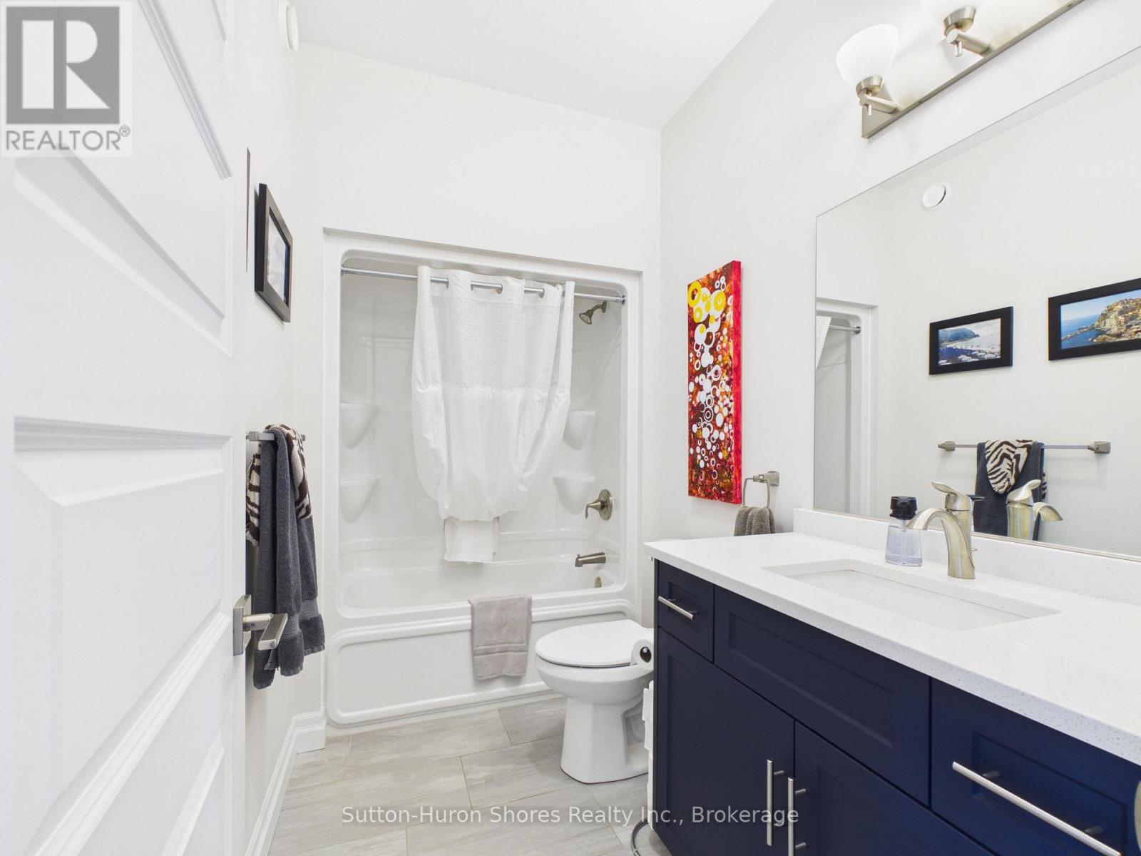 414 MARY ROSE AVENUE - 17