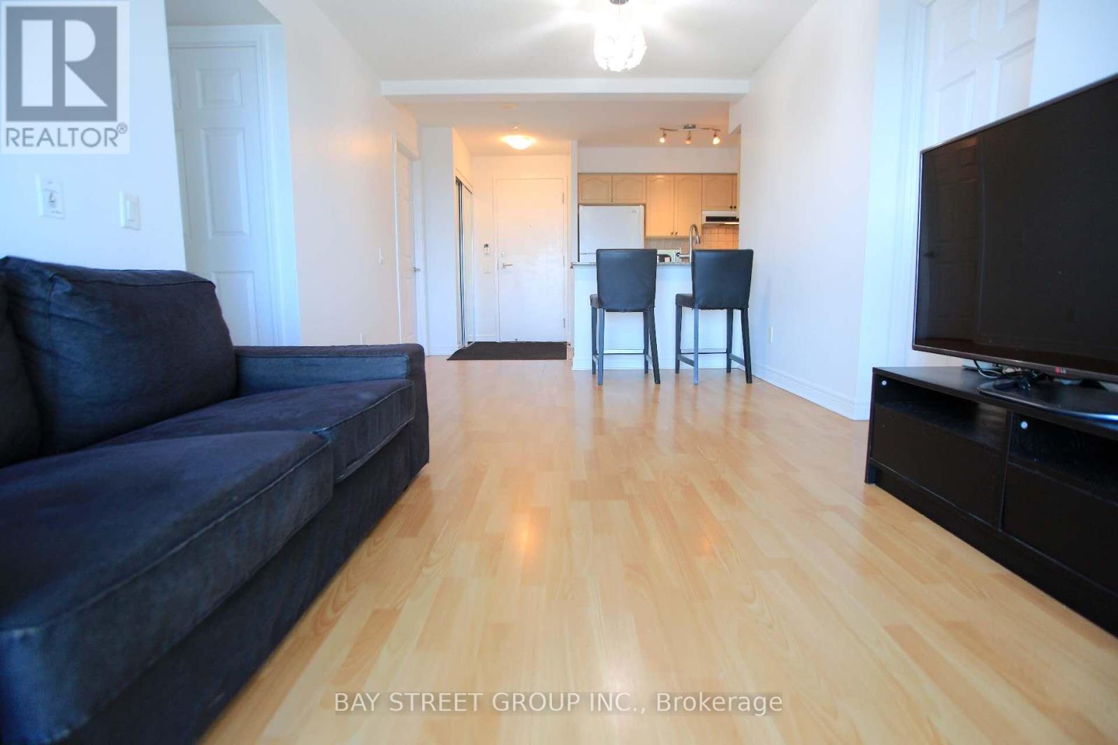 #1814 83 BOROUGH DRIVE - 5