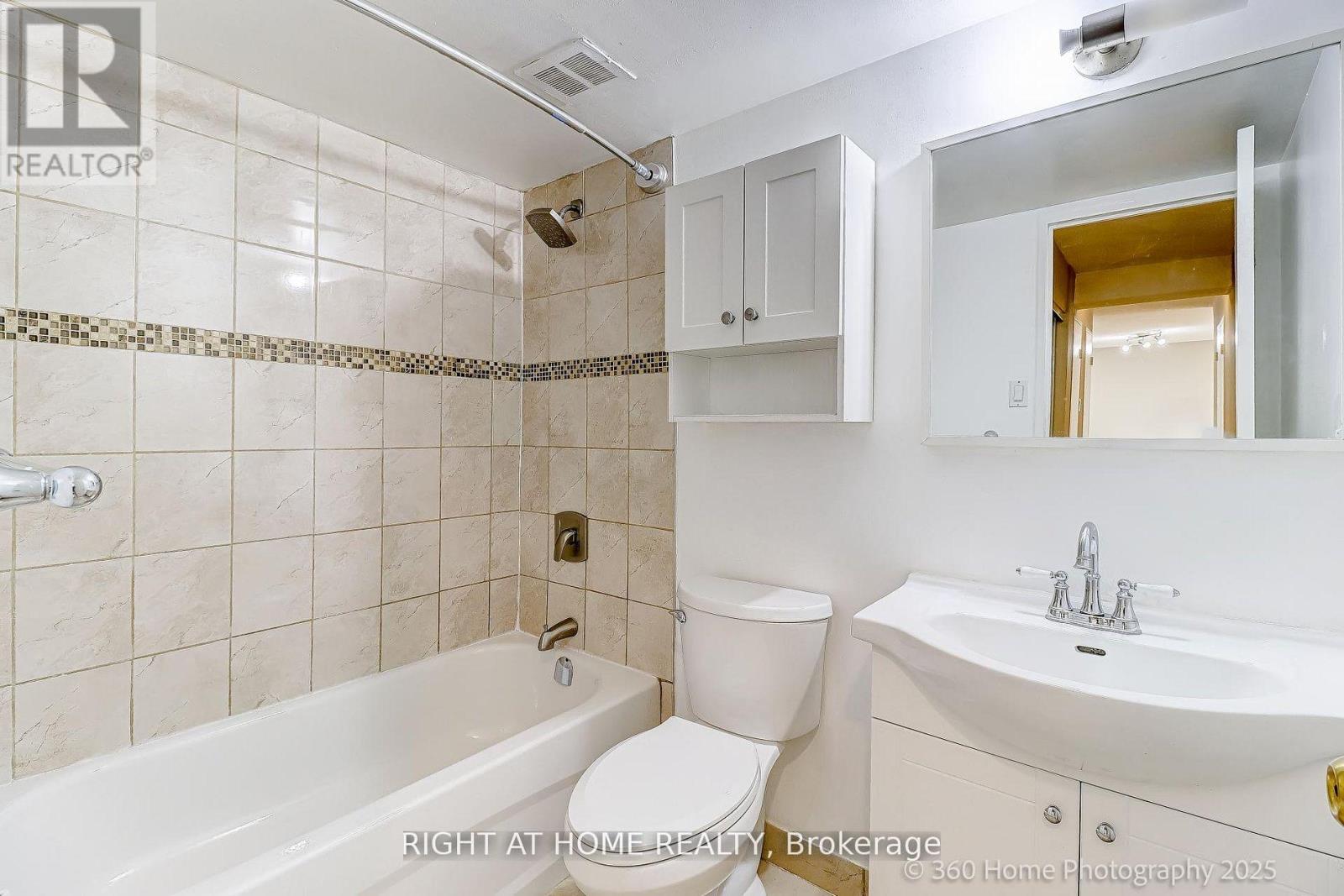 #1107 1 ROYAL ORCHARD BOULEVARD - 14