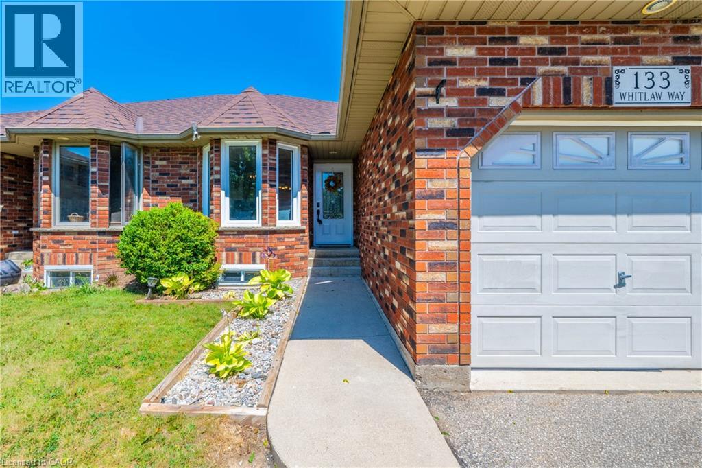 133 WHITLAW Way - Image 3