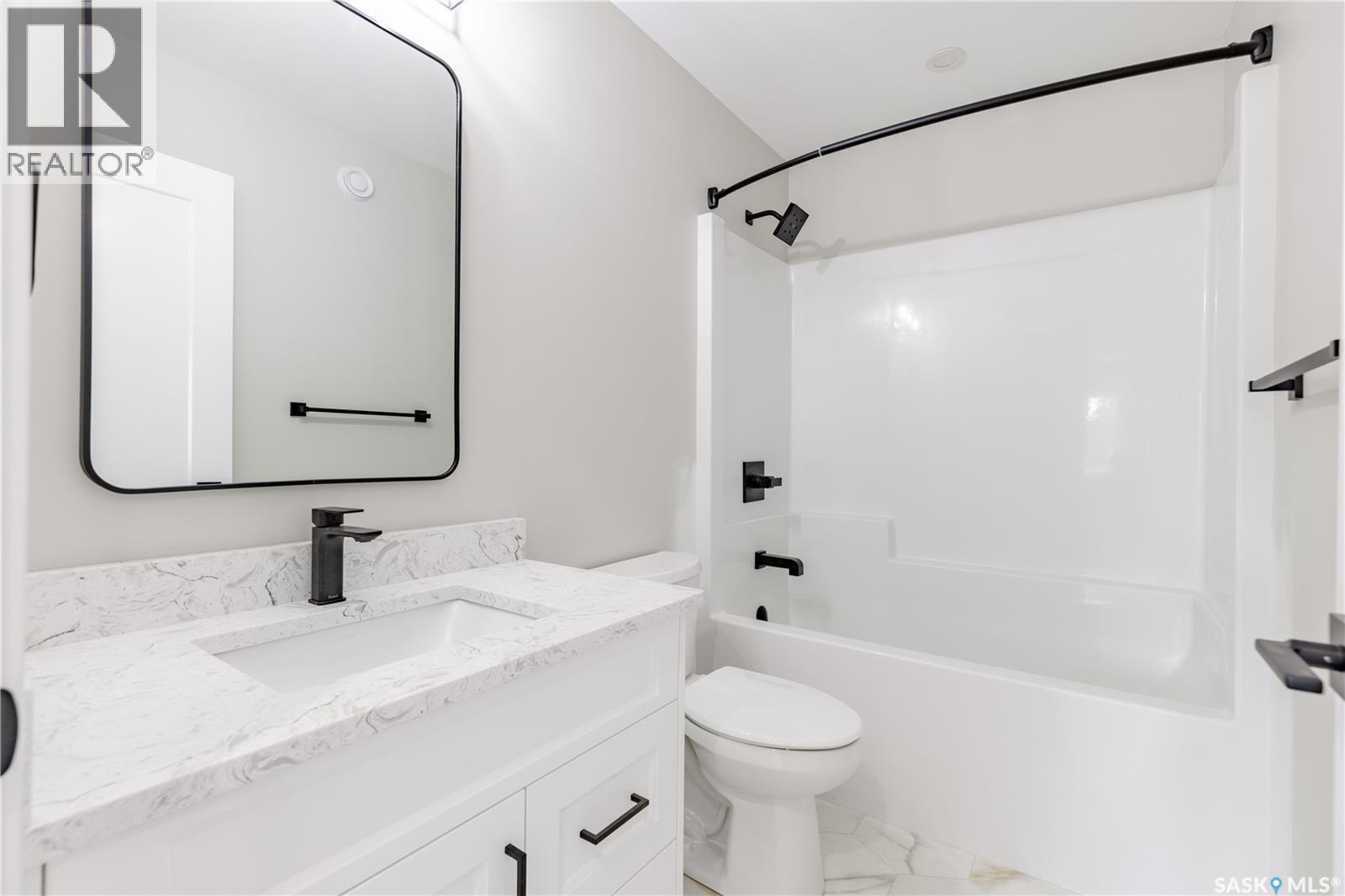23 101 NEIS ACCESS ROAD - 33