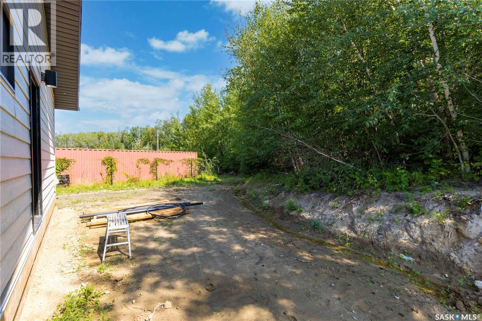 23 101 NEIS ACCESS ROAD - 15